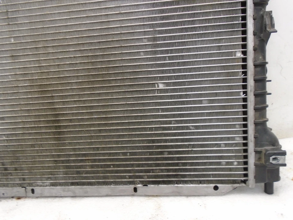 RADIADOR MOTOR REFRIGERACIÓN JAGUAR TIPO S 2000-2002 OEM IM612158 Foto 3 de 4