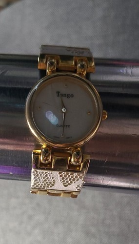Vintage Tango Quartz Japan Mozt Watch Mother Of Pearl Face - Picture 3 of 8
