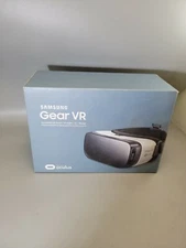Samsung Gear VR Virtual Reality Headset for Phone w/ Oculus Brand New in Box