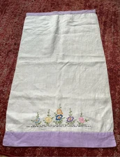 Vintage Dresser Scarf or Runner Hand Embroidered 28"