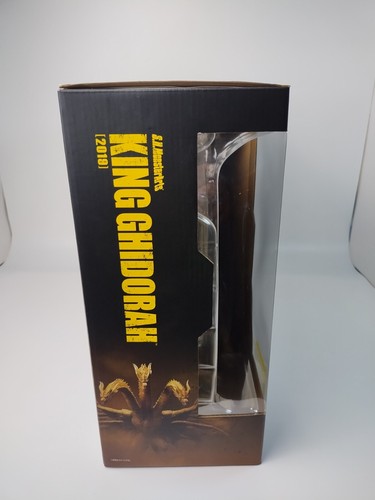 Bandai S.H. MonsterArts: Godzilla King Of The Monsters: King Ghidorah 2019 - Picture 4 of 11
