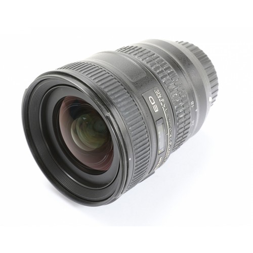 Nikon AF-S 3.5-4.5/18-35 G ED + Very Good (267112) - Picture 2 of 8