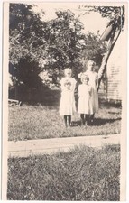 Postcard RPPC Azo 1904 - 1918 Four Pretty Girls, Sisters In Dresses on Sunny Day