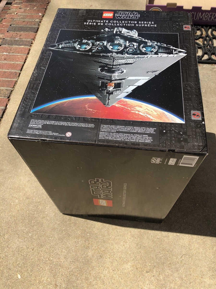 Collector Series A New Hope Imperial Star Destroyer Collector