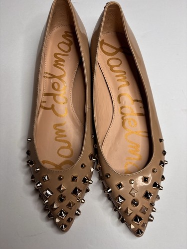 Sam Edelman Savanna Nude Faux Patent Leather Gold Studs Flats Size 8
