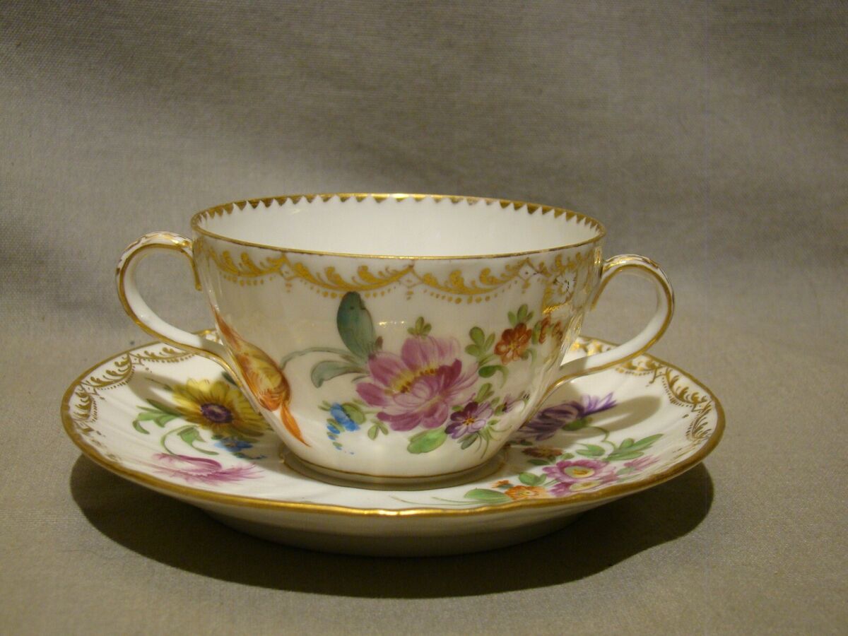 Pair of Richard Klemm Porcelain Dresden Flowers Soup Cups Pair of Richard Klemm Porcelain Dresden Flowers Soup Cups