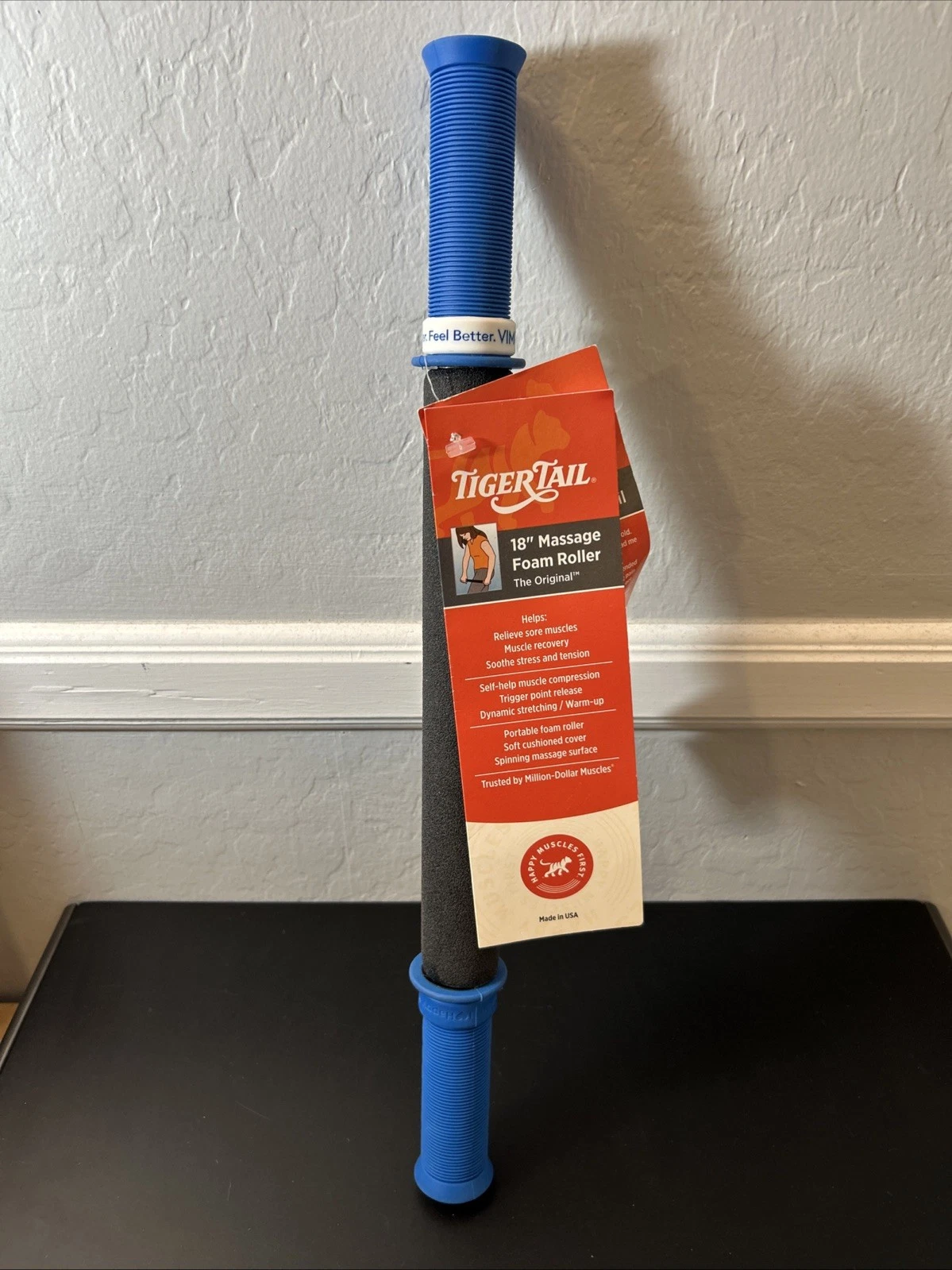 Tiger Tail 18" Classic Hand Held Portable Foam Roller, Black/Blue