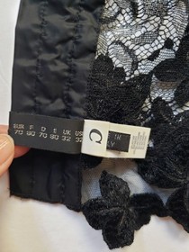 La Perla Lace Sheer Floral Black Lingerie Bustier Corset Garter Size 1 US 32C