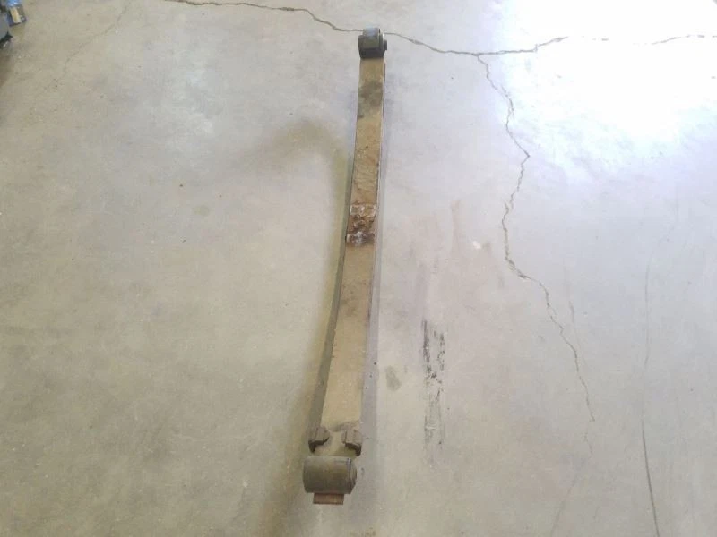 Muelle de hoja delantero - ID C | Se adapta a Ford Excursion 2000-2005 Foto 2 de 4