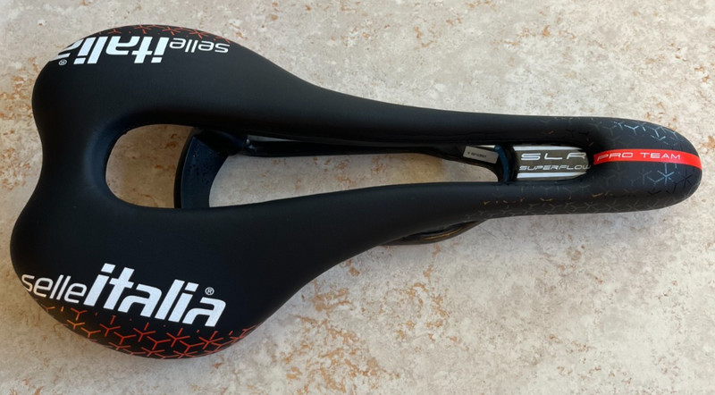 Selle Italia SLR Superflow Team Edition PROF 6.0 (145mm) Carbon Rails