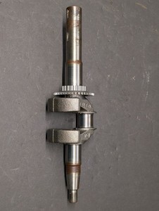 Honda GCV160 Engine Crankshaft 13311-Z8B-900 - GCV160LA0S3A T98B Engine