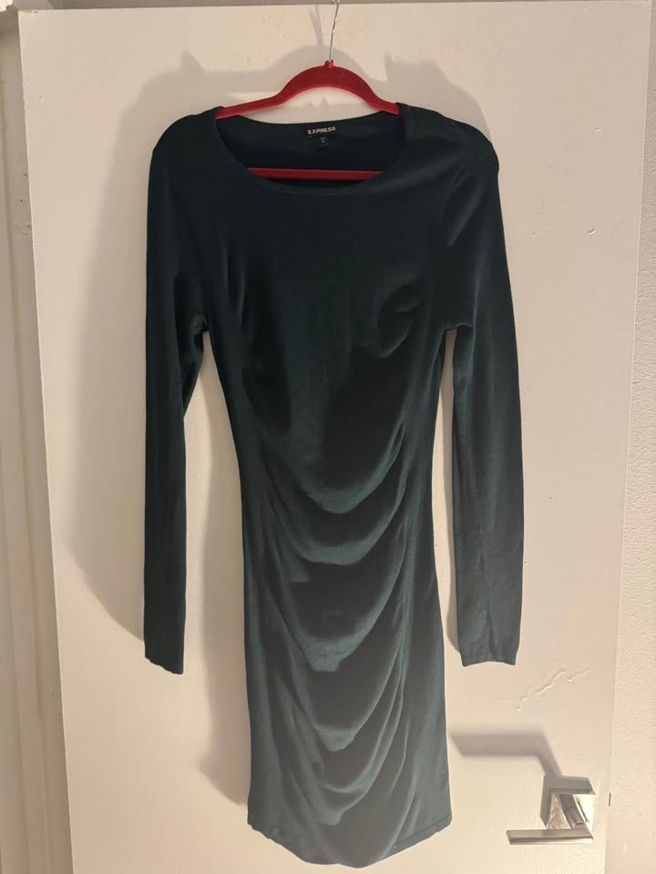 Womens Express long-sleeve bodycon green ruched dress crew neck size s