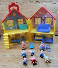 Peppa Pig's Deluxe House With Friends & Accessories 2003