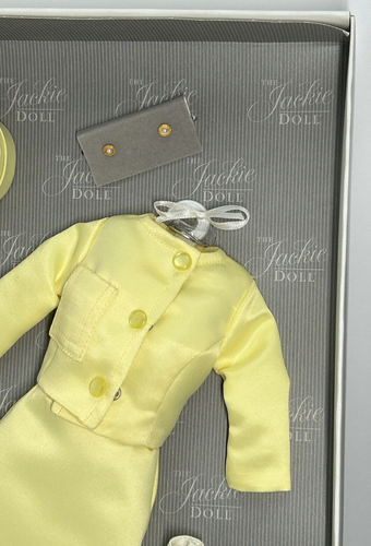 Franklin Mint Jackie O Kennedy 16" Doll Clothes Oleg Cassini Outfit 60s Suit Acc - Picture 10 of 18