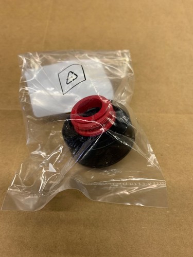 OEM Bissell 86T3 Big Green 2X model Water Tank Cap Valve 2036675 203-6675 - Picture 6 of 6