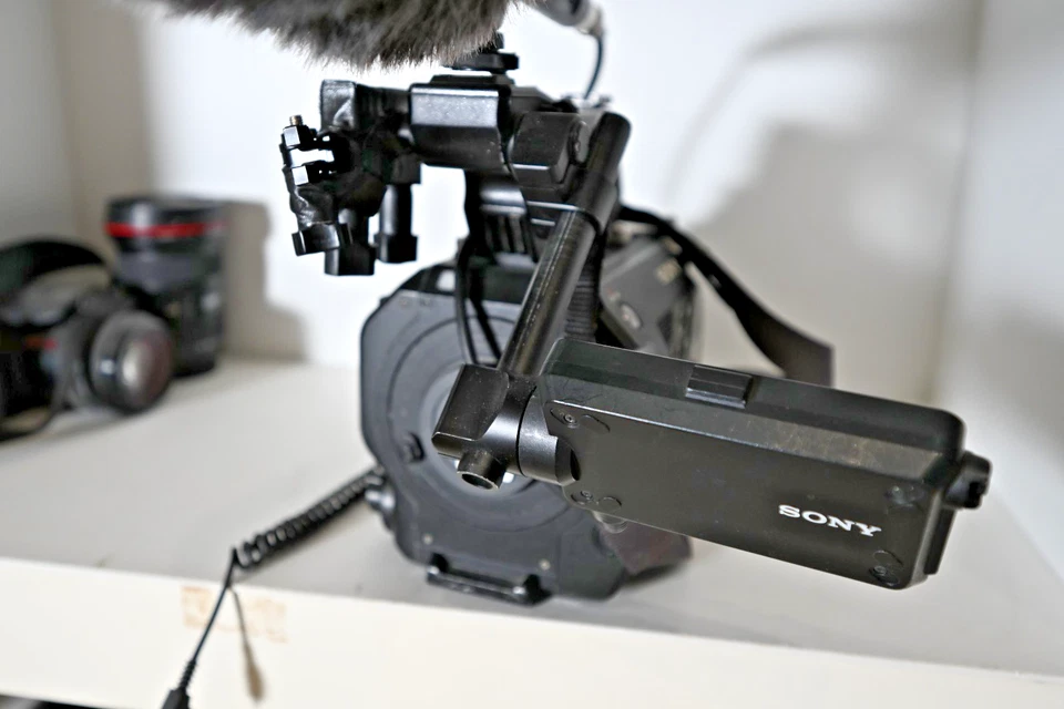 Sony PXW-FS7 4K XDCAM Camcorder Händler - Bild 3 von 4