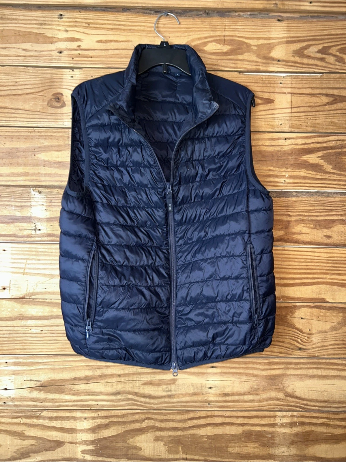 Mount Joe men’s size large blue puffer vest great for camping is packable light