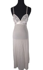 Vintage 60s Chic Lingerie Co Pearl Strap Maxi White Bridal Slip Feminine Sz S/m
