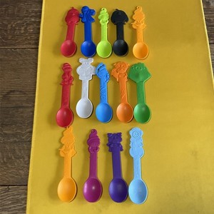 14 Menchies Spoons Lot, Some New, Others In Very Good Condition 