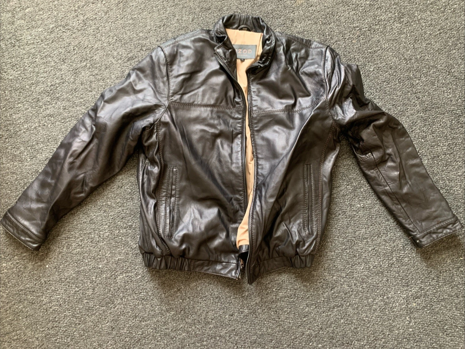 VTG Izod Mens Leather Jacket XL Black Full Zip Genuine Lambskin Classic Coat
Opens in a new window o
