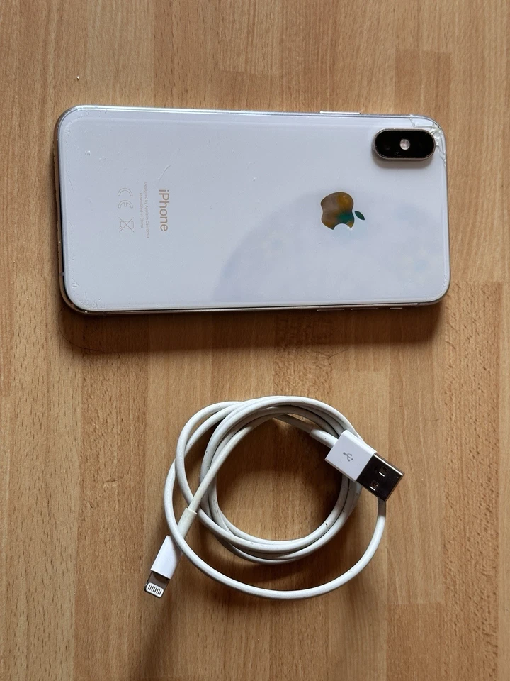 Apple iPhone XS - 256GB - Argento (Sbloccato) (Dual SIM) - Immagine 3 di 4