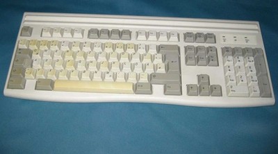 Retro Mitsumi Tastatur Keyboard KPQ-E99ZC-12 QWERTZ DIN-Stecker
