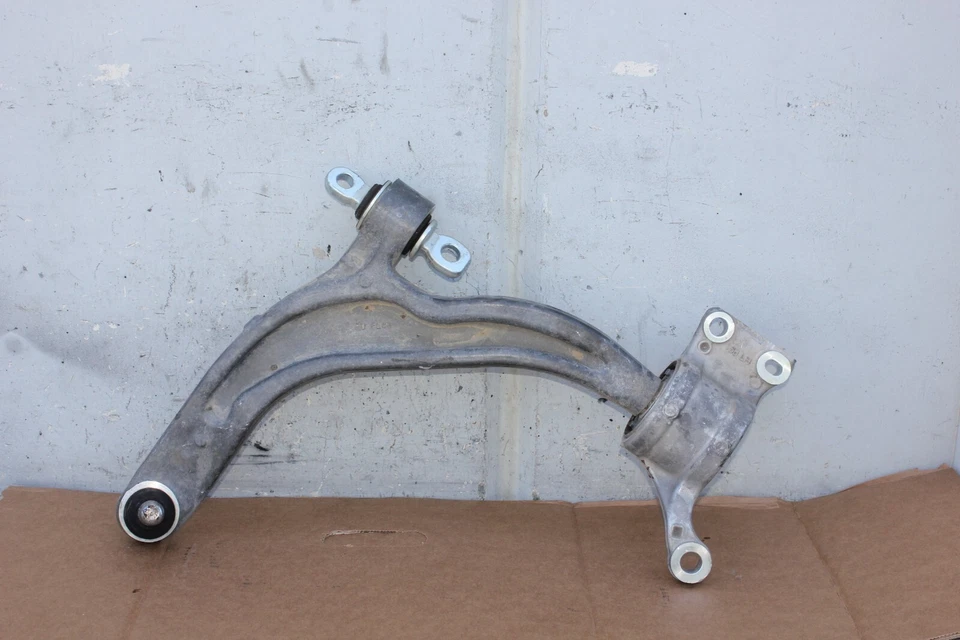 Brazo de control delantero inferior derecho OEM para Chrysler Pacifica 2017-24 (CR8) Foto 2 de 2