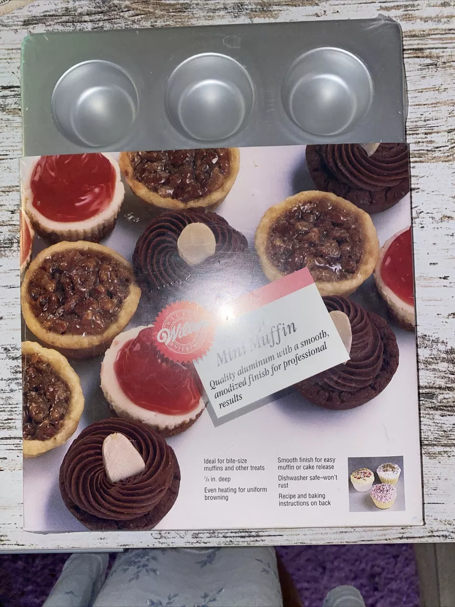 Mini Muffin Pan - Shop