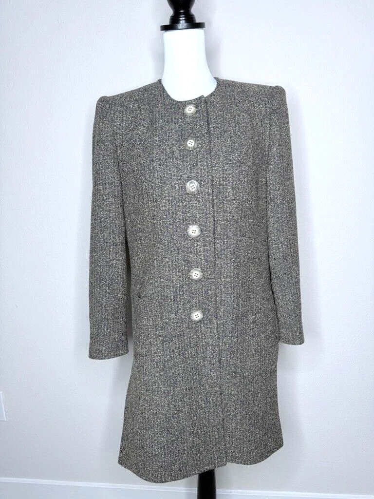 Jeanette Miner Chanel Inspo cappotto lana vintage tweed Francia Parigi blazer tranquillo lusso