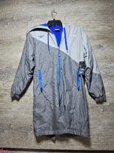 Speedo swim parka 2025