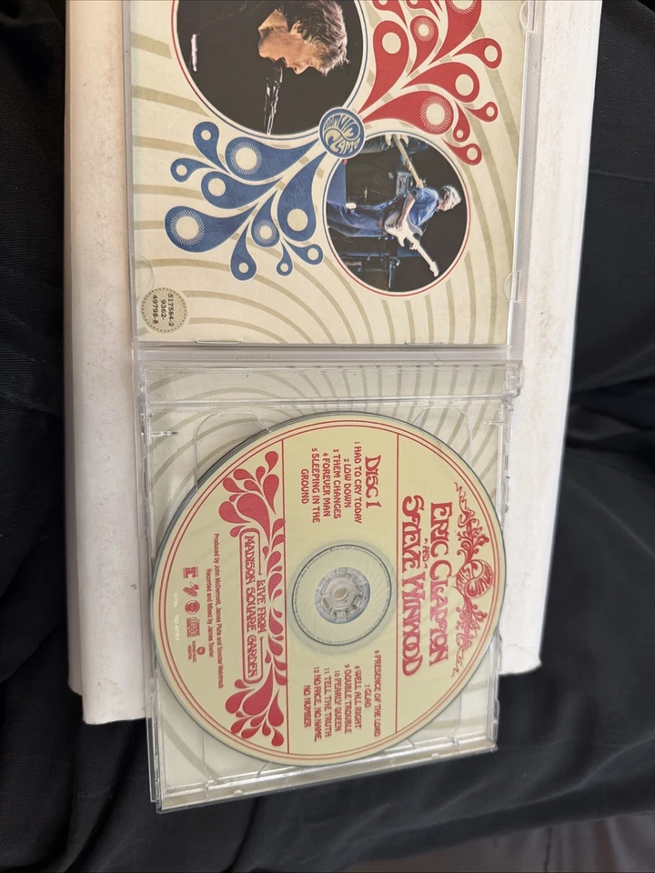 Эрик Клэптон и Стив Уинвуд • Live from Madison Square Garden • набор из 2 компакт-дисков - Изображение 4 из 4