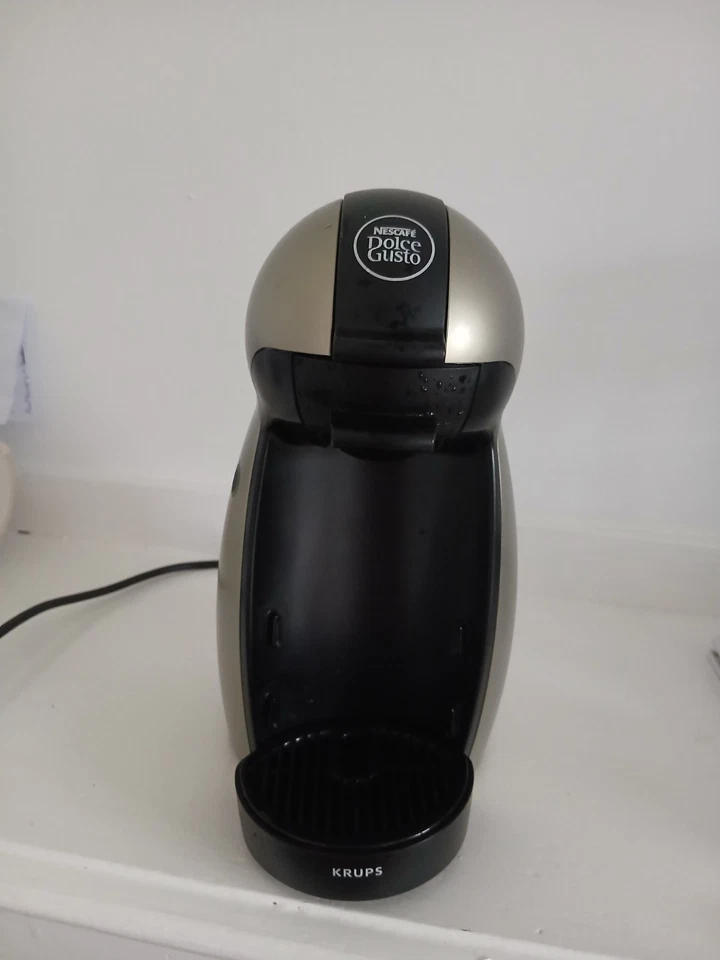 Krups KP100040 Nescafe Dolce Gusto Piccolo Manual Coffee Machine - Black, photo 1 of 4