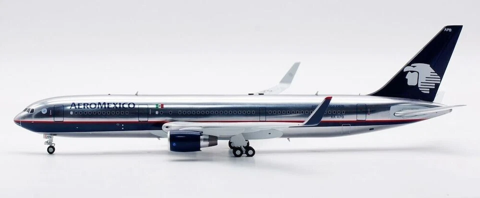 AeroMexico / Boeing 767-3Q8/ER / XA-APB / IF763AM1123P / 1:200 - Image 3 of 4