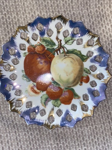 Vintage Mid Century Hand Painted Decorative Artmark Wall Plates - Picture 6 of 11
