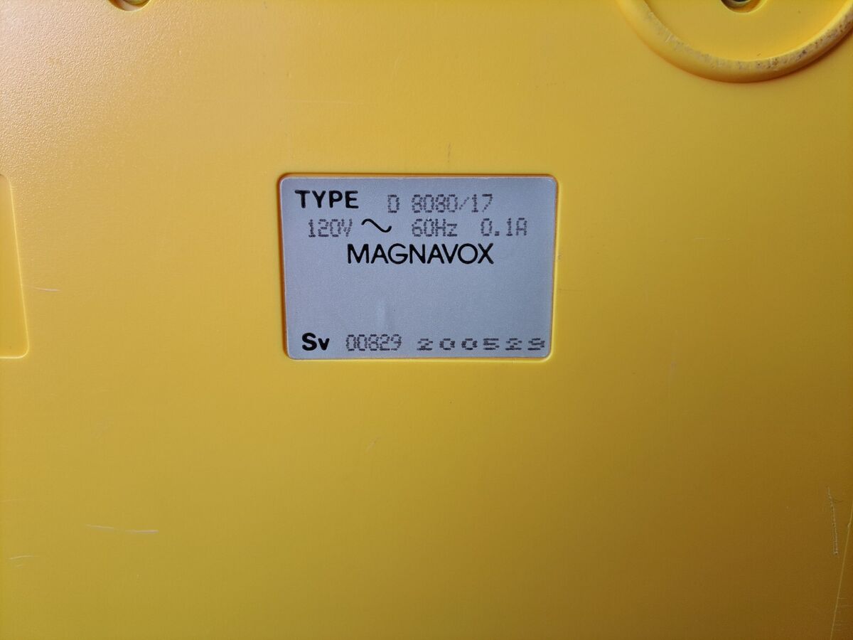 Magnavox D8080 Yellow Cube Boombox AM FM Cassette Super Magnavox D8080 Yellow Cube Boombox AM FM Cassette Super
