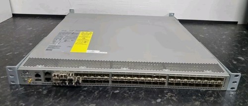 Cisco N3K-C3548P-10G V02 3500 Series Nexus Switch 48 Port SFP+ Inc Rack Mount - Afbeelding 1 van 11