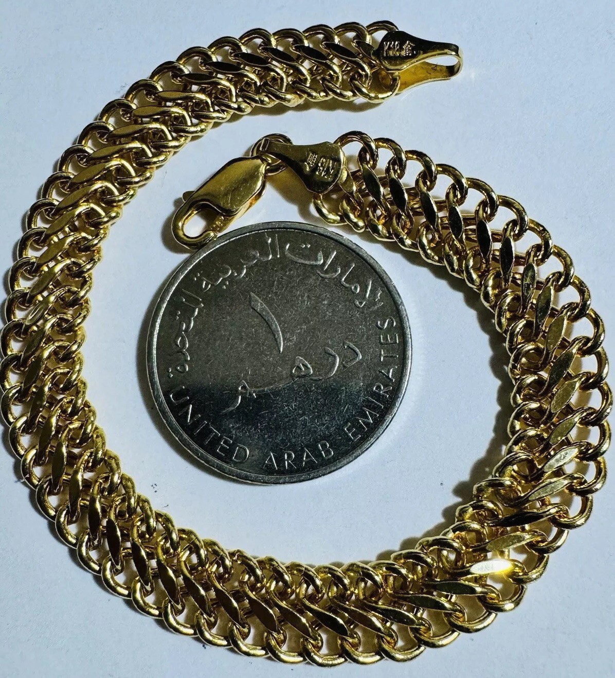 Picture 1 of 24