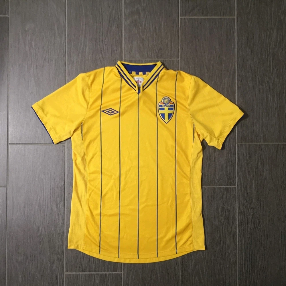 Vintage Retro 2012/13 Schweden Nationalmanschaft Trikot Größe: S Fußball Umbro
