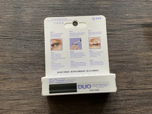 Duo Rosewater & Biotin Striplash Adhesive Clear - Picture 2 of 2