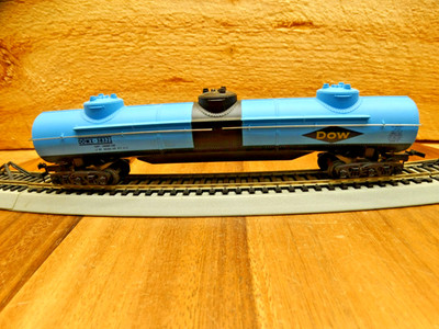 Pemco HO Scale 60' DOW Tri-Dome DOWX 38321 Tank Car