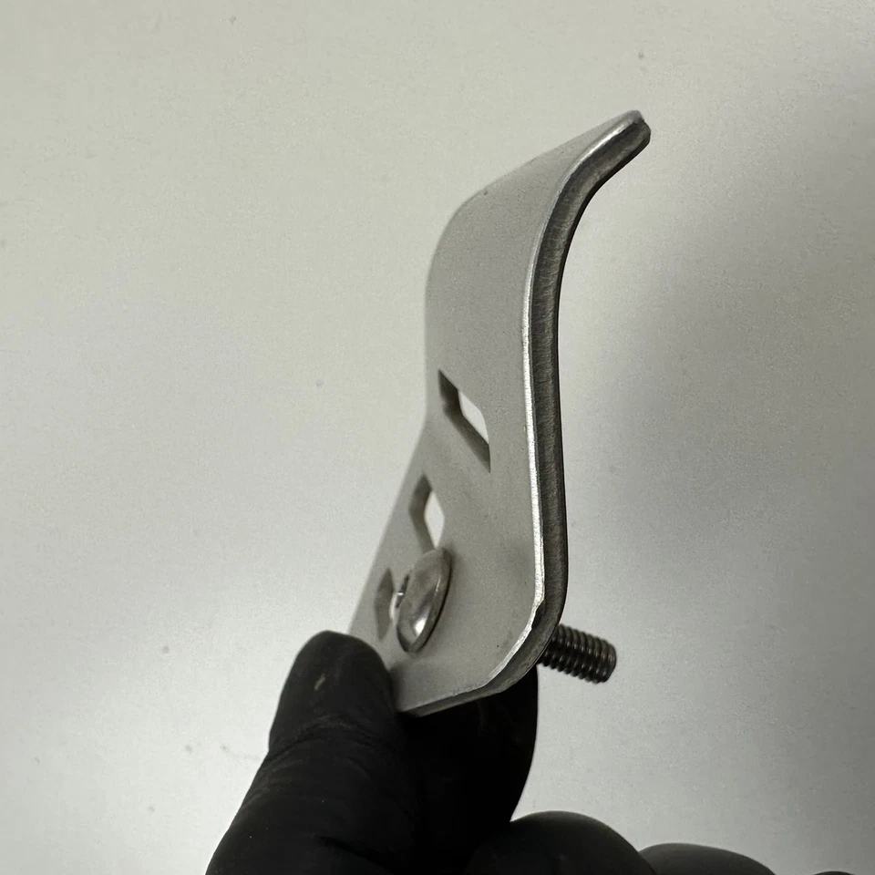 Protector talón lateral derecho suzuki dl650 v-strom 2011 Foto 2 de 4