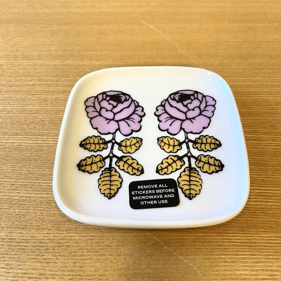 Marimekko Vihkiruusu Plato Cuadrado 10cm Boda Rosa Asia Exclusivo Nuevo Foto 4 de 4