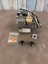 700-452 Robertshaw 120 Volt convertible LP- Nat Gas Valve  L37-263