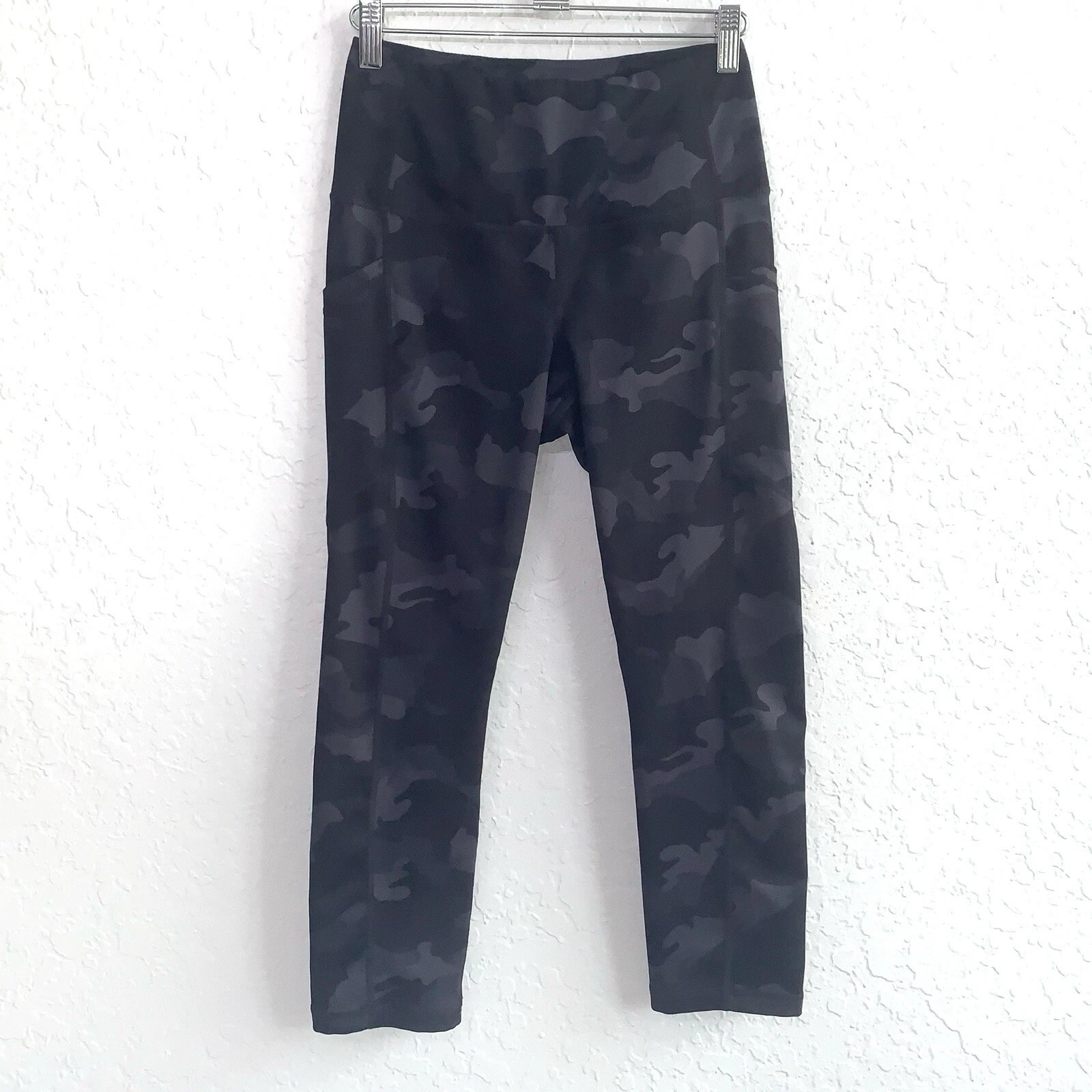 yogalicious lux camo pockets gym workout leggings
