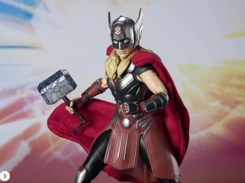 S.H. Figura de acción Figuarts Thor: Love and Thunder Mighty Thor (Jane Foster)