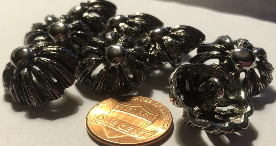 8 Oval Silver Tone Metal Domed Pierced Flower Shank Buttons 13/16" 20mm 6408 - Image 2 of 4