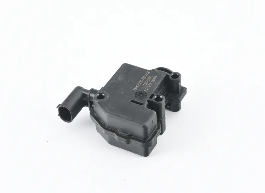 BMW 4 F36 FUEL FILLER DOOR LOCK ACTUATOR 7270792 67117270792