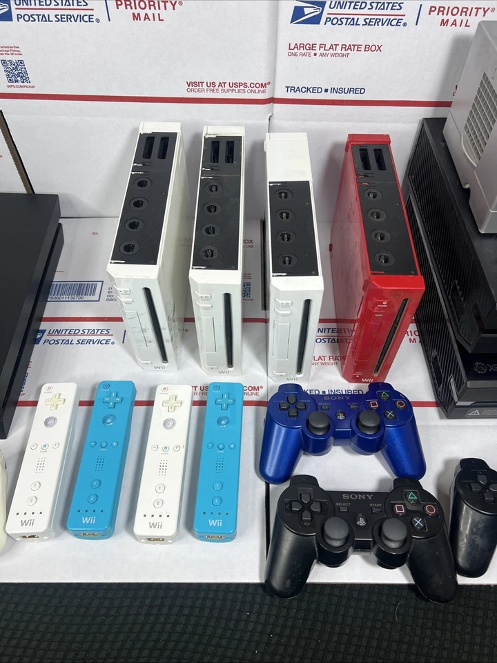 Lote Surtido de Consolas de Videojuegos - XBOX One / GameCube / Wii / PS4 - *TAL CUAL / LEER Foto 4 de 4