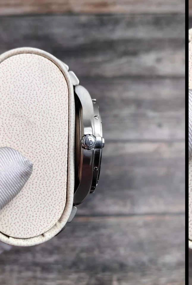 Breitling Aerospace Titanium Watch E79362 - image 4 of 4