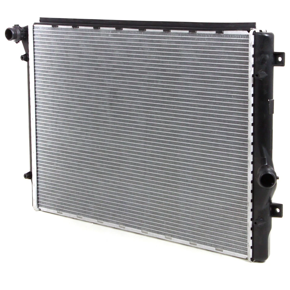 Radiadores para VW Sedán Volkswagen Golf Audi A3 R Jetta GTI TT 2008-2009 Foto 3 de 4